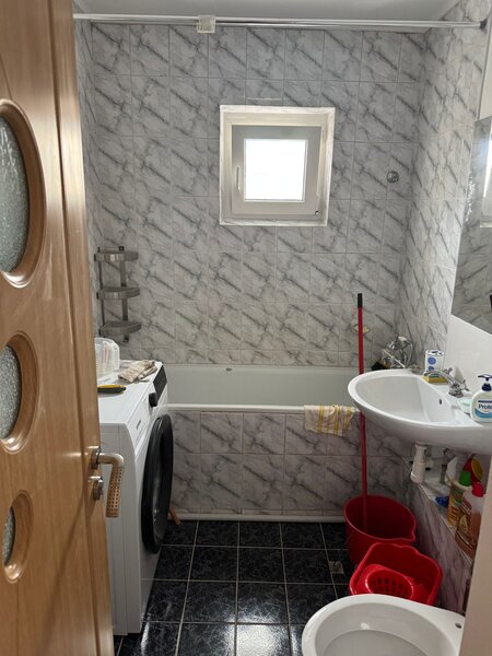 Vitan Mall- 2 camere et 3/4 strada Vlaicu Voda