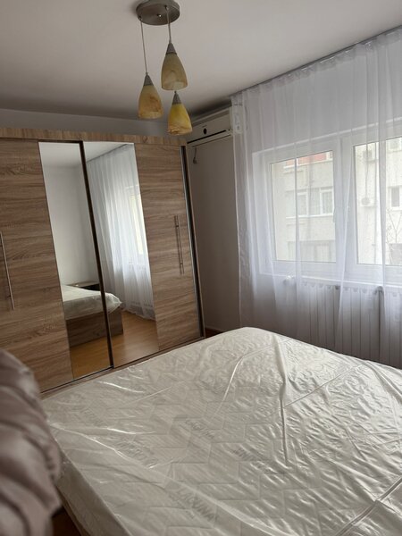 Vitan Mall- 2 camere et 3/4 strada Vlaicu Voda